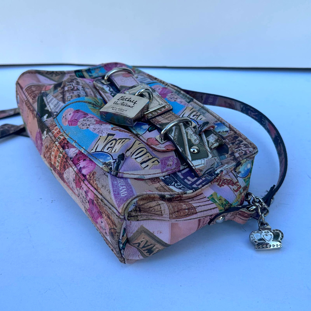 Kathy Van Zeeland Cross Body Bag New York Travel France Paris Icon Purse